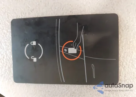 2019 Tesla Model 3 Long Range/Mid Range/Standard Range/Standard Range Plus z USA, uszkodzony, nr VIN 5YJ3E1EA0KF396120